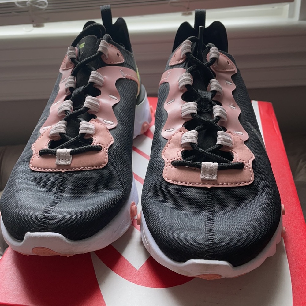 nike react element 55 - Picture 2 of 3